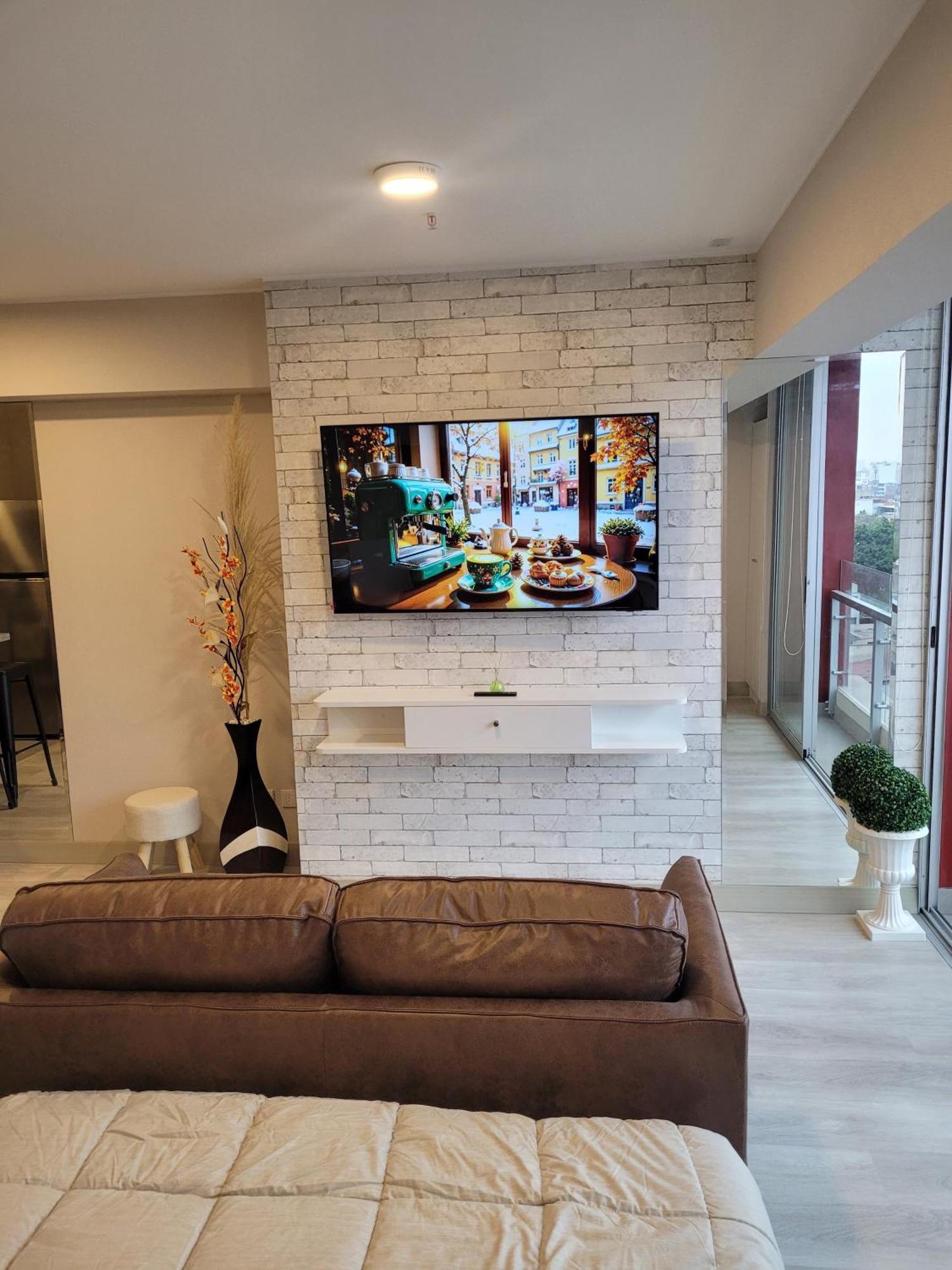Minidepa En Javier Prado Appartement